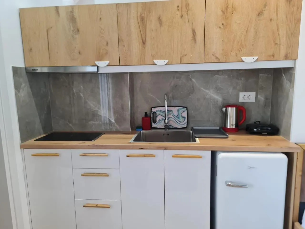 Laska Apartments Sarande 0*,  Albania