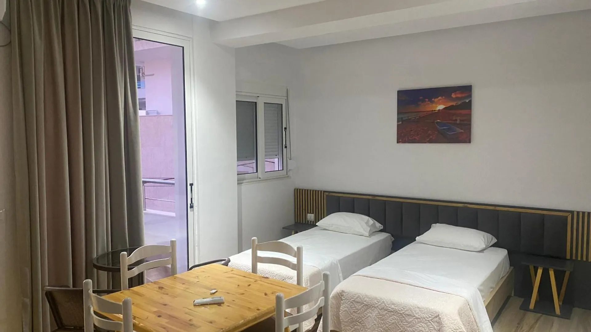 Laska Apartments Sarande 0*,  Albania